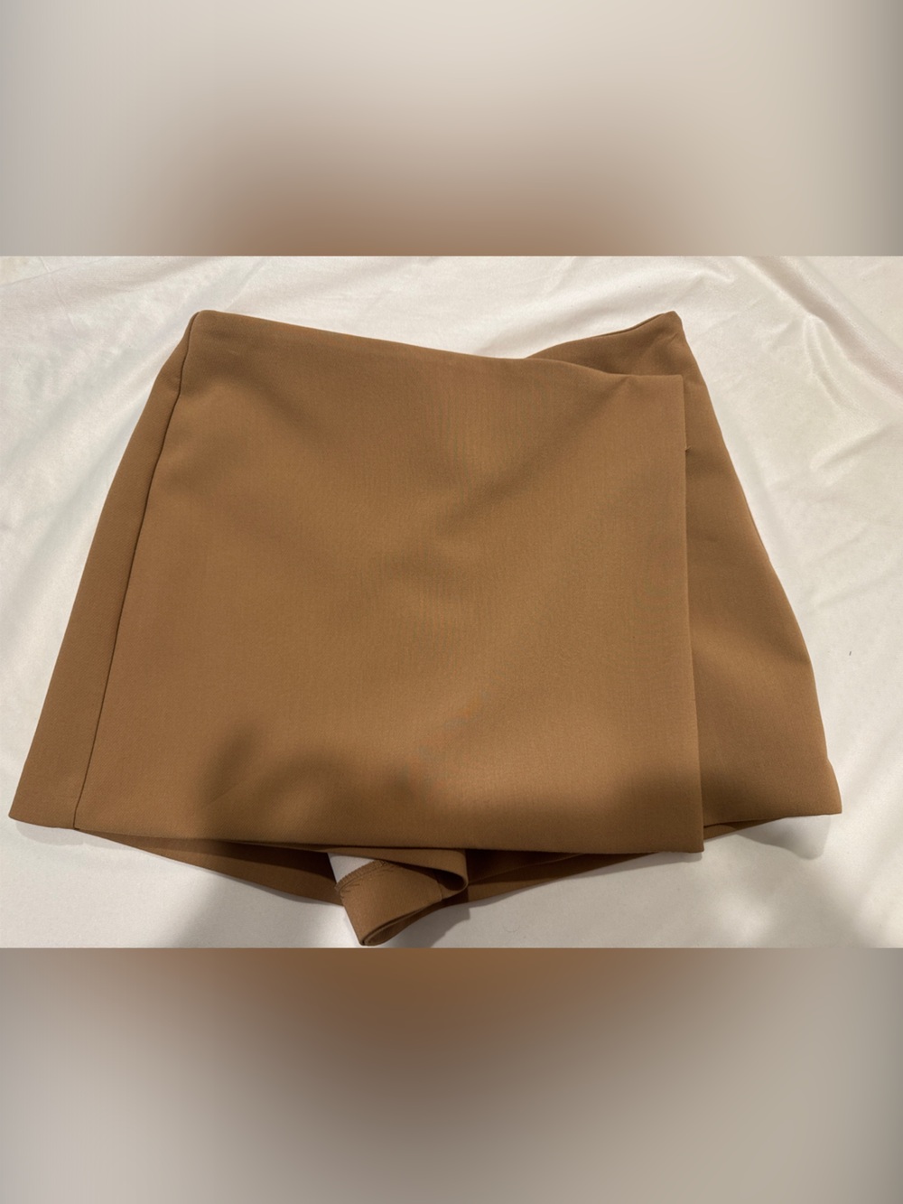 Zara Tan Skort like new